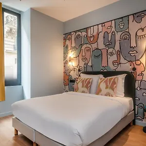 Montmartre Apartmanhotel